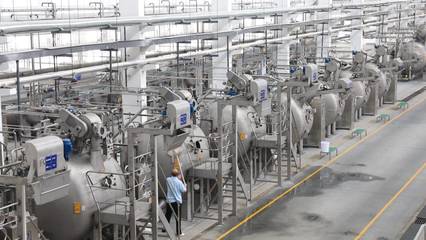 聚焦项目赋能 蓄力产业升级——2024年上半年泰安市重点项目“集中观摩大比拼”活动走进泰山区电气设备修理领域